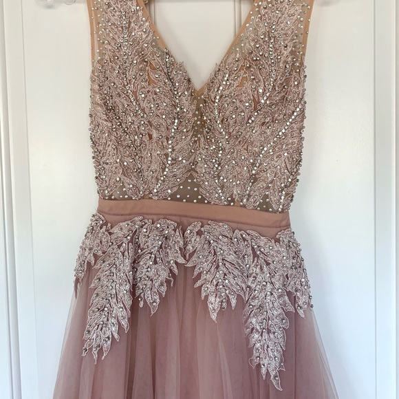 TERANI COUTURE PINK PROM DRESS size 0 - Picture 5 of 10